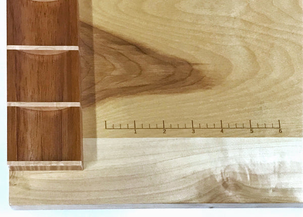 The six inch rule engraved into the bench surface is really handy for cutting materials to consistent lengths.