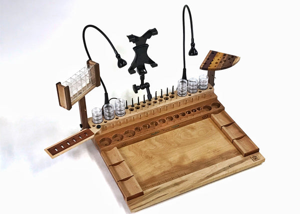 The Trophy fly tying bench with all the accessories.
